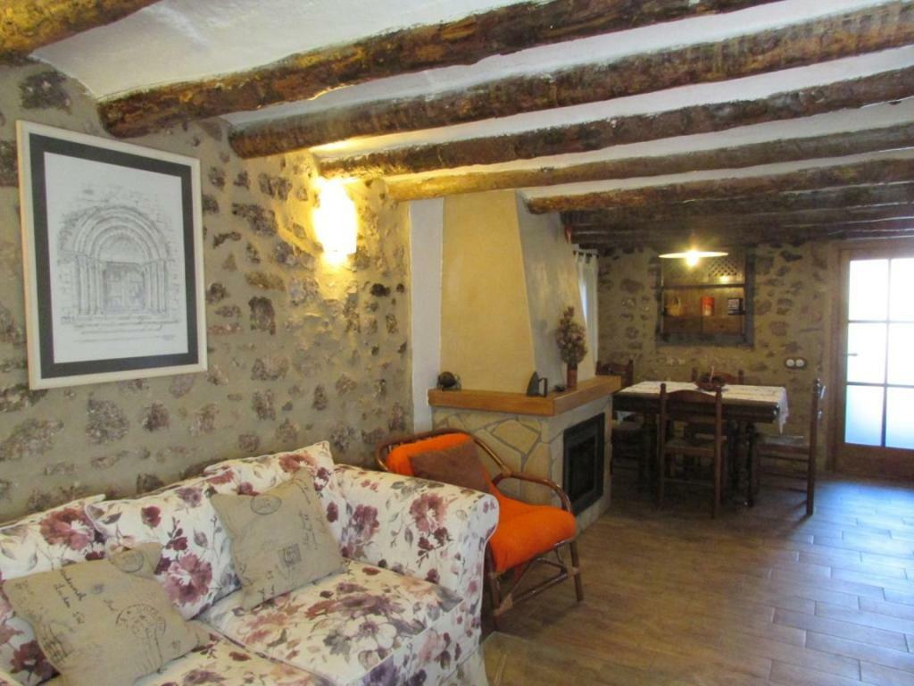 Can Font Guest House Сиурана Екстериор снимка