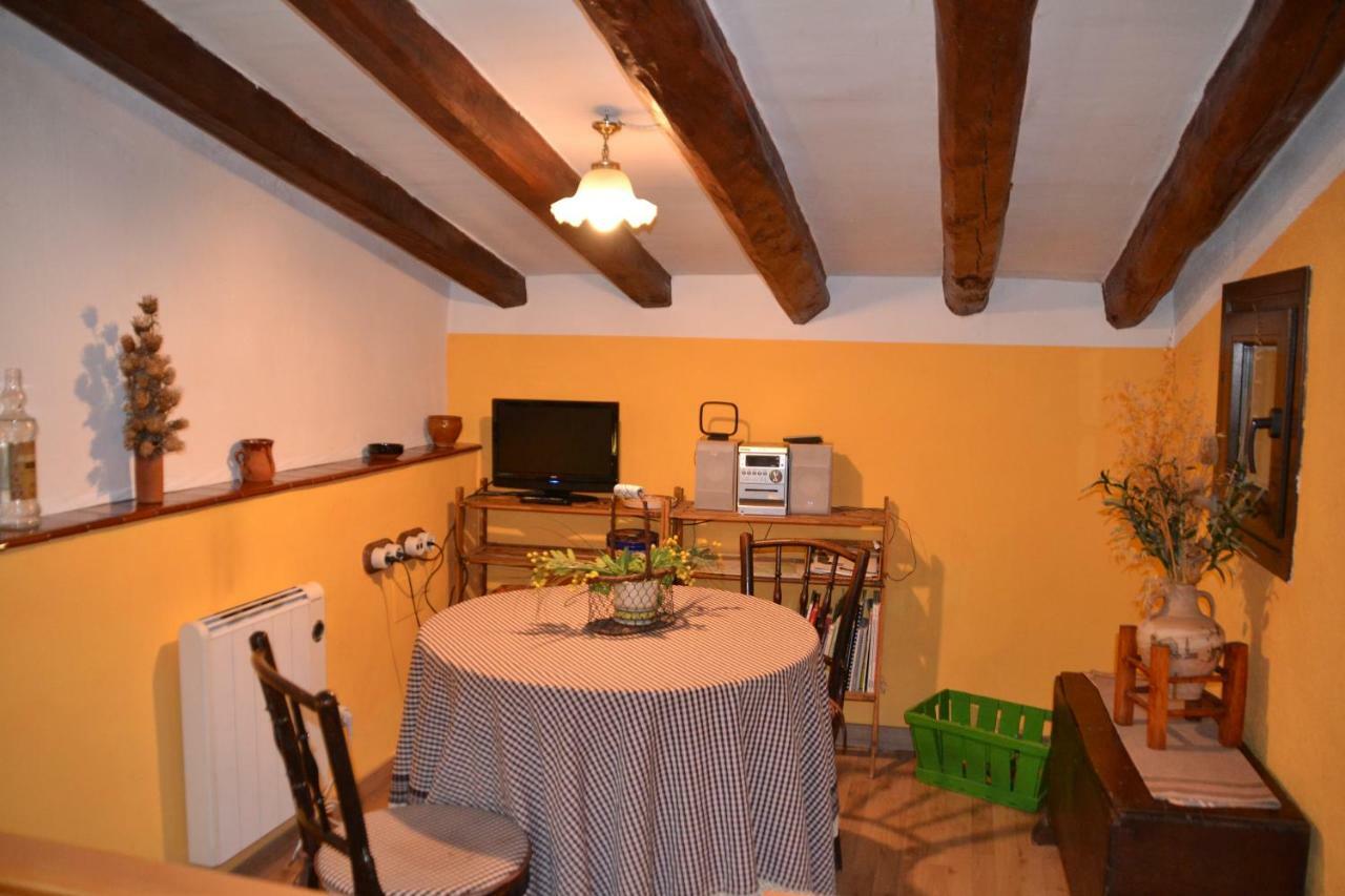Can Font Guest House Сиурана Екстериор снимка